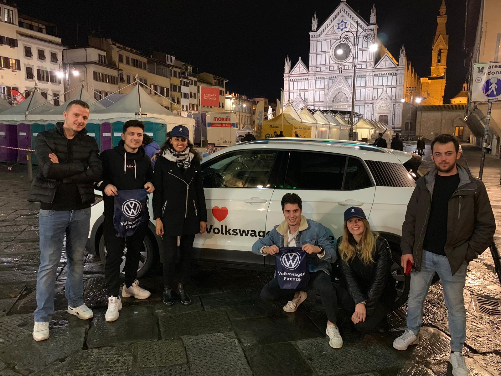 marketing automotive on field: alca per Wolkswagen
